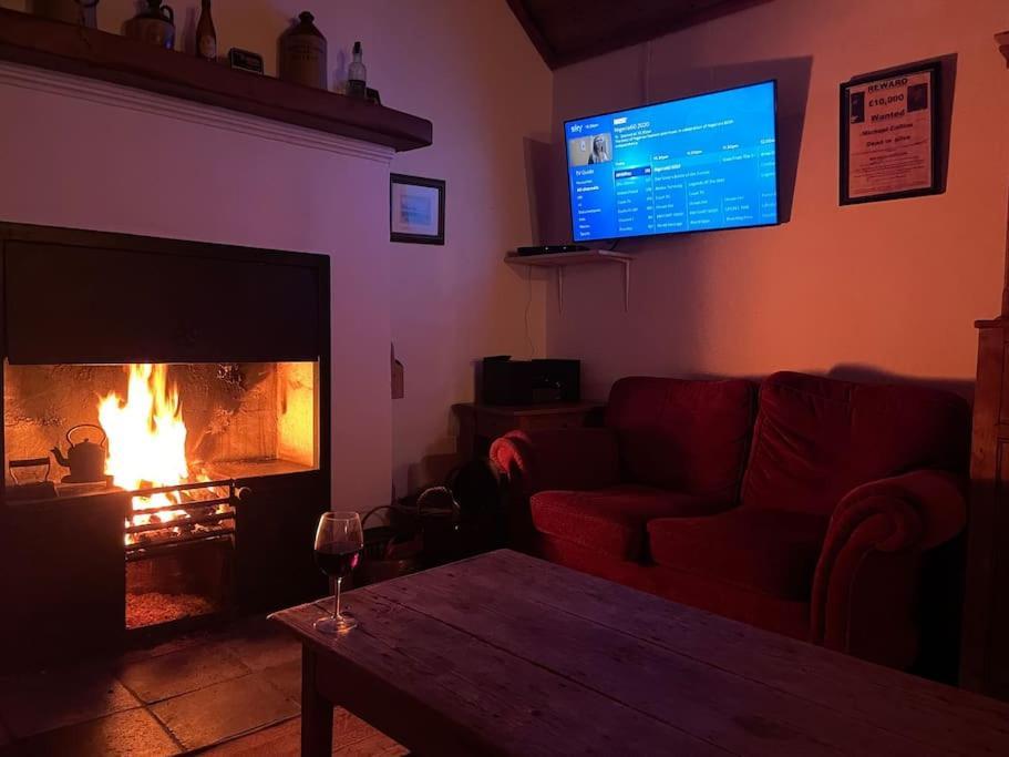 John The Mills Cottage Spahot Tub Private Beach Донегол Экстерьер фото