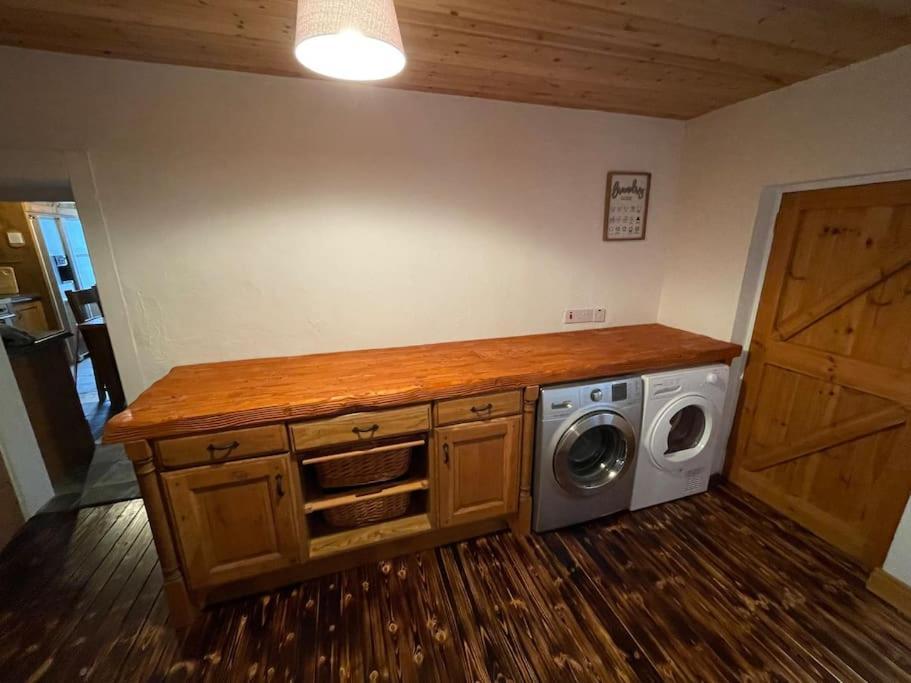 John The Mills Cottage Spahot Tub Private Beach Донегол Экстерьер фото