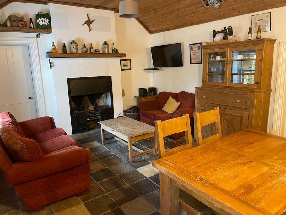 John The Mills Cottage Spahot Tub Private Beach Донегол Экстерьер фото